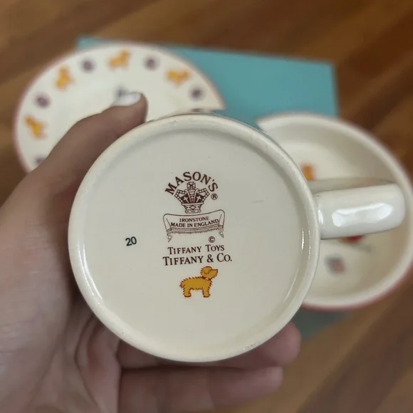 Mason's Tiffany Toys Child's Mug, Porringer and Plate Set - Picture 5 of 7